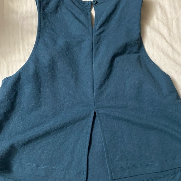 MANGO Flowy Top - Picture 2 of 3